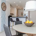 Apartamento Urbano Blanco *